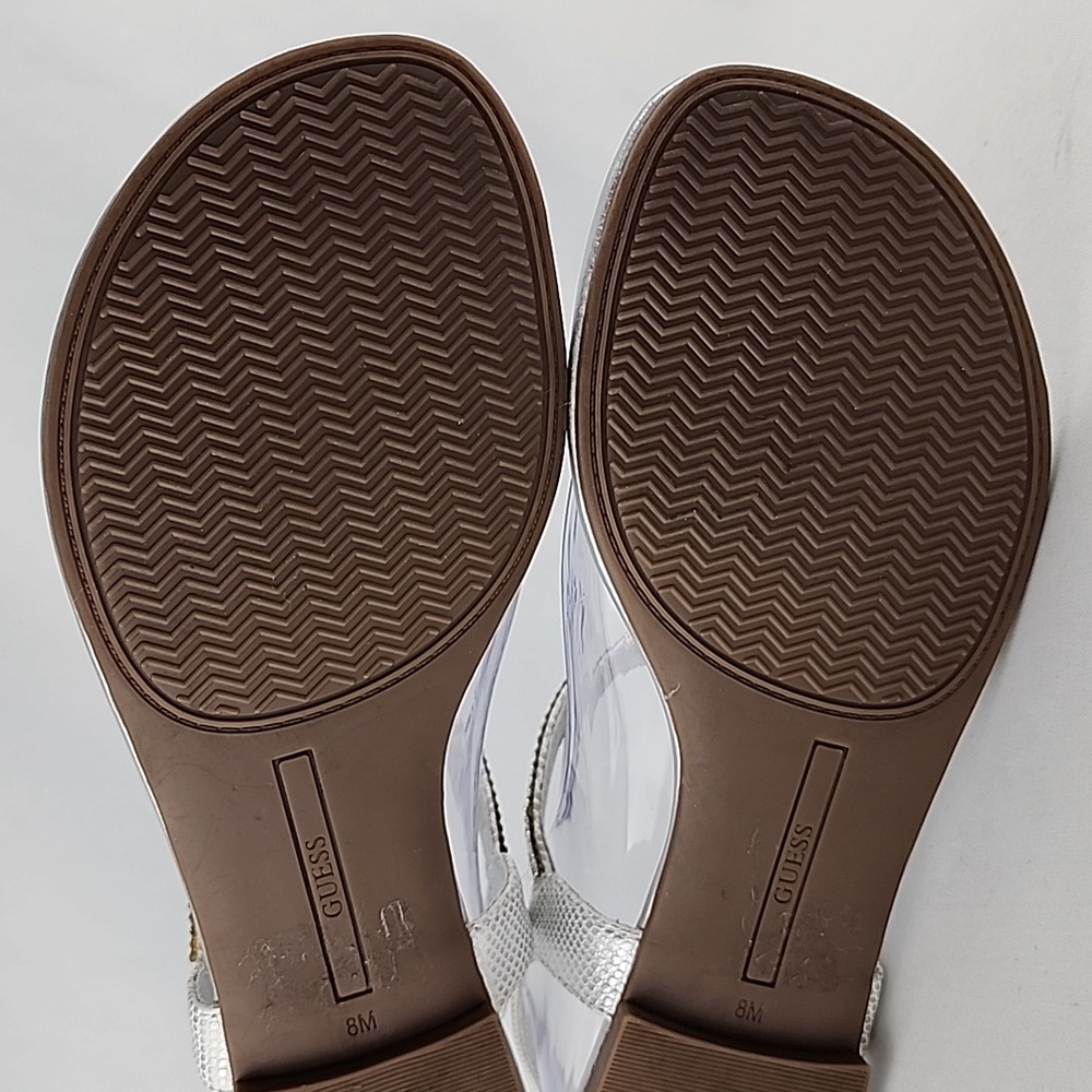 GUESS Women's Flat Silver Bejeweled Rhinestones Thong Sandals Size 8M - Picture 15 of 15